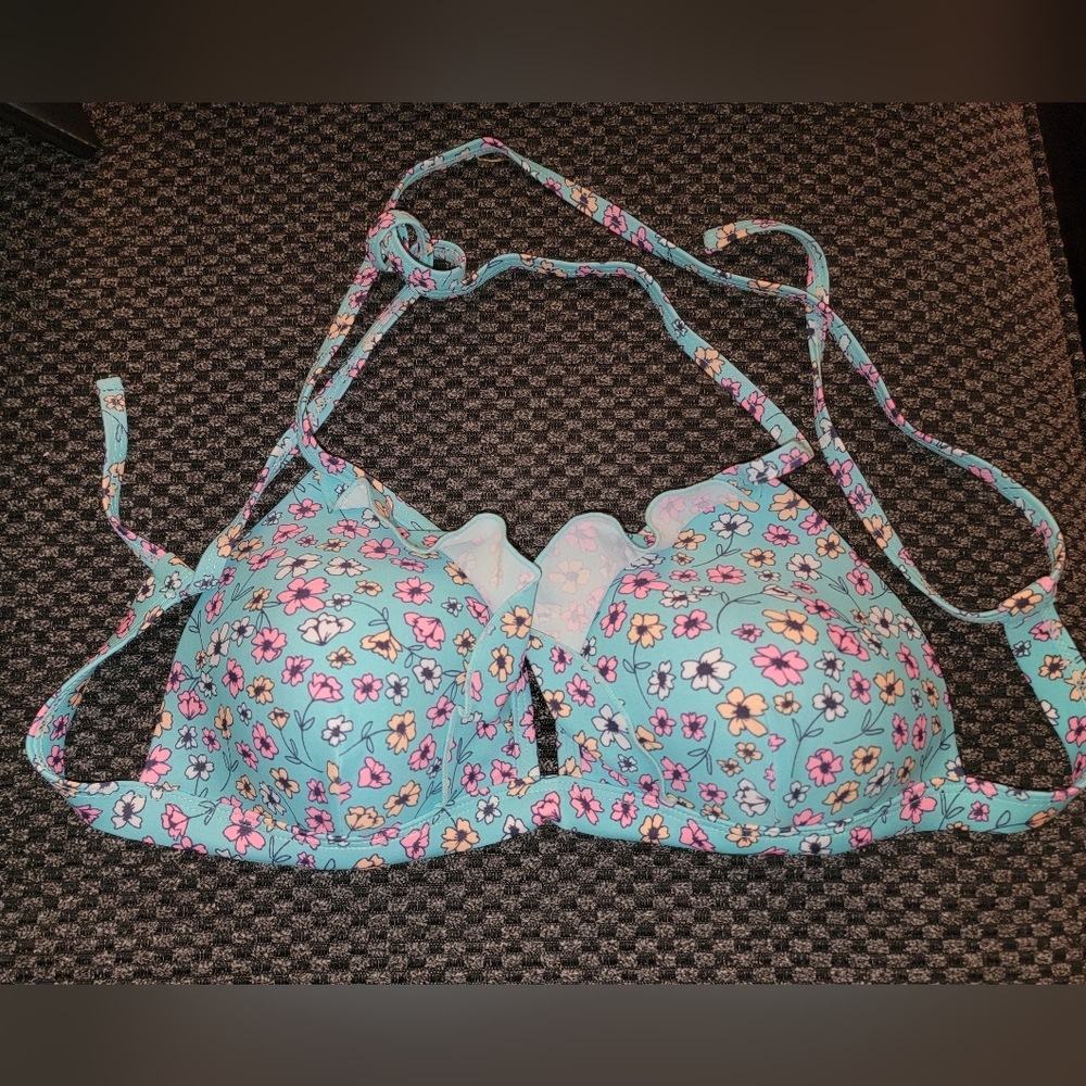 Blue flowered bikini top